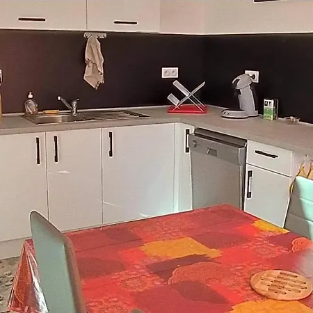 Maison 4 Voyageurs Proche Circuit Mirecourt Appartement