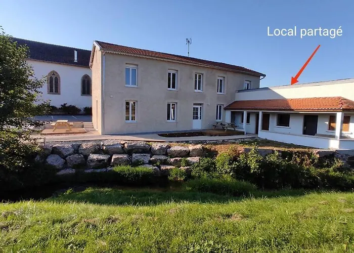 Appartement Maison 4 Voyageurs Proche Circuit Mirecourt